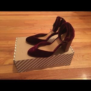 Soludos Colette Velvet Heel